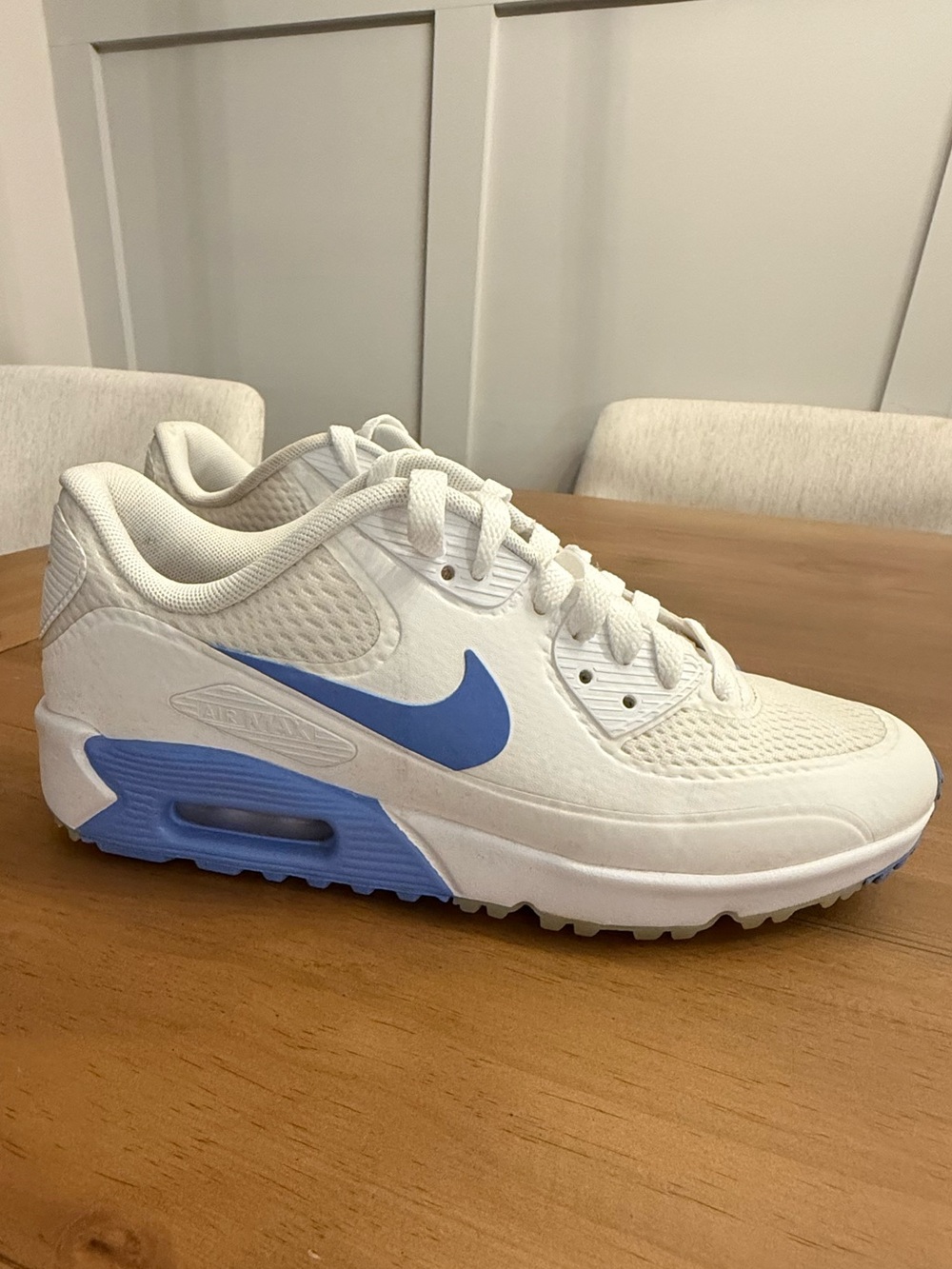 Nike Air Max 90 G Golf Shoes (HV9305-100, White/Royal Pulse) 8 Women/6.5 Men